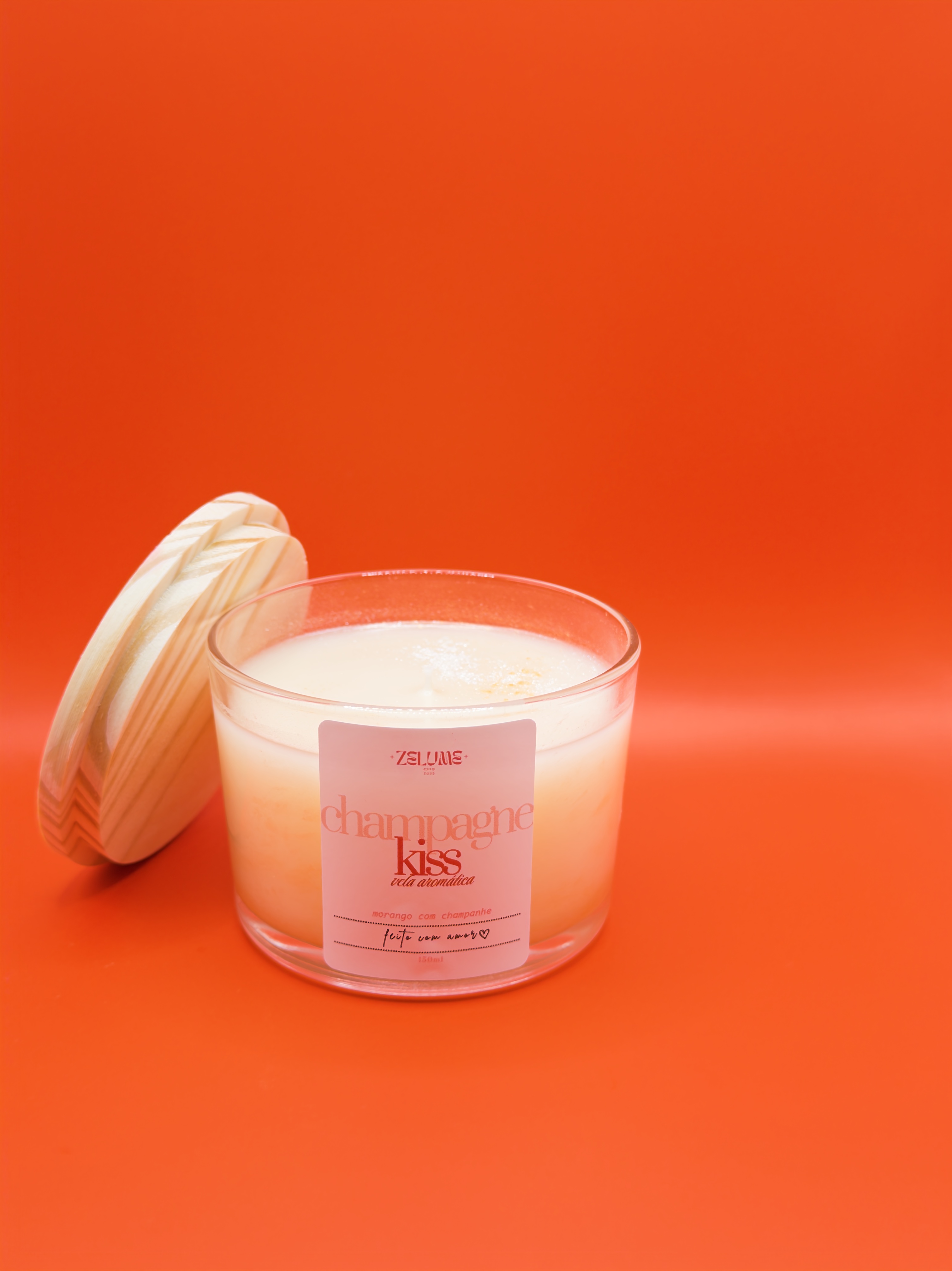 Vela de cereja com avelã